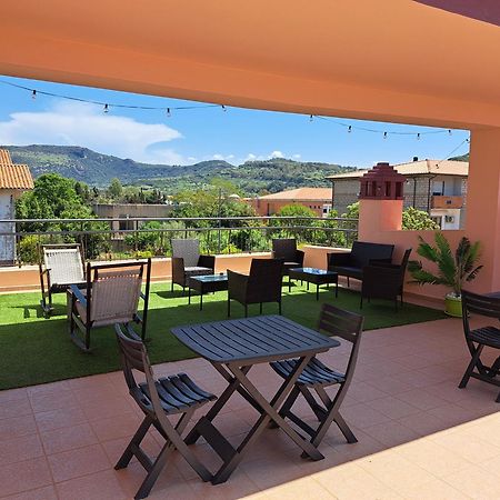 La Terrazza Del Sole Guest House Bosa Dış mekan fotoğraf