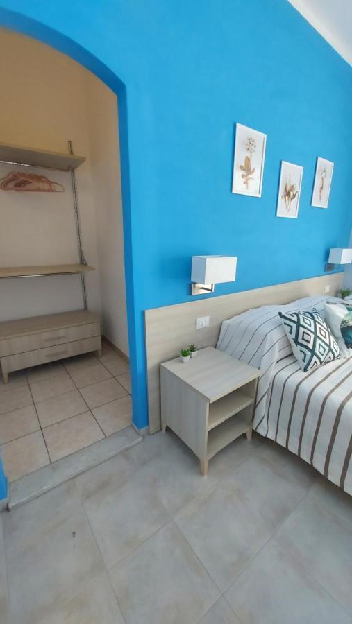 La Terrazza Del Sole Guest House Bosa Dış mekan fotoğraf