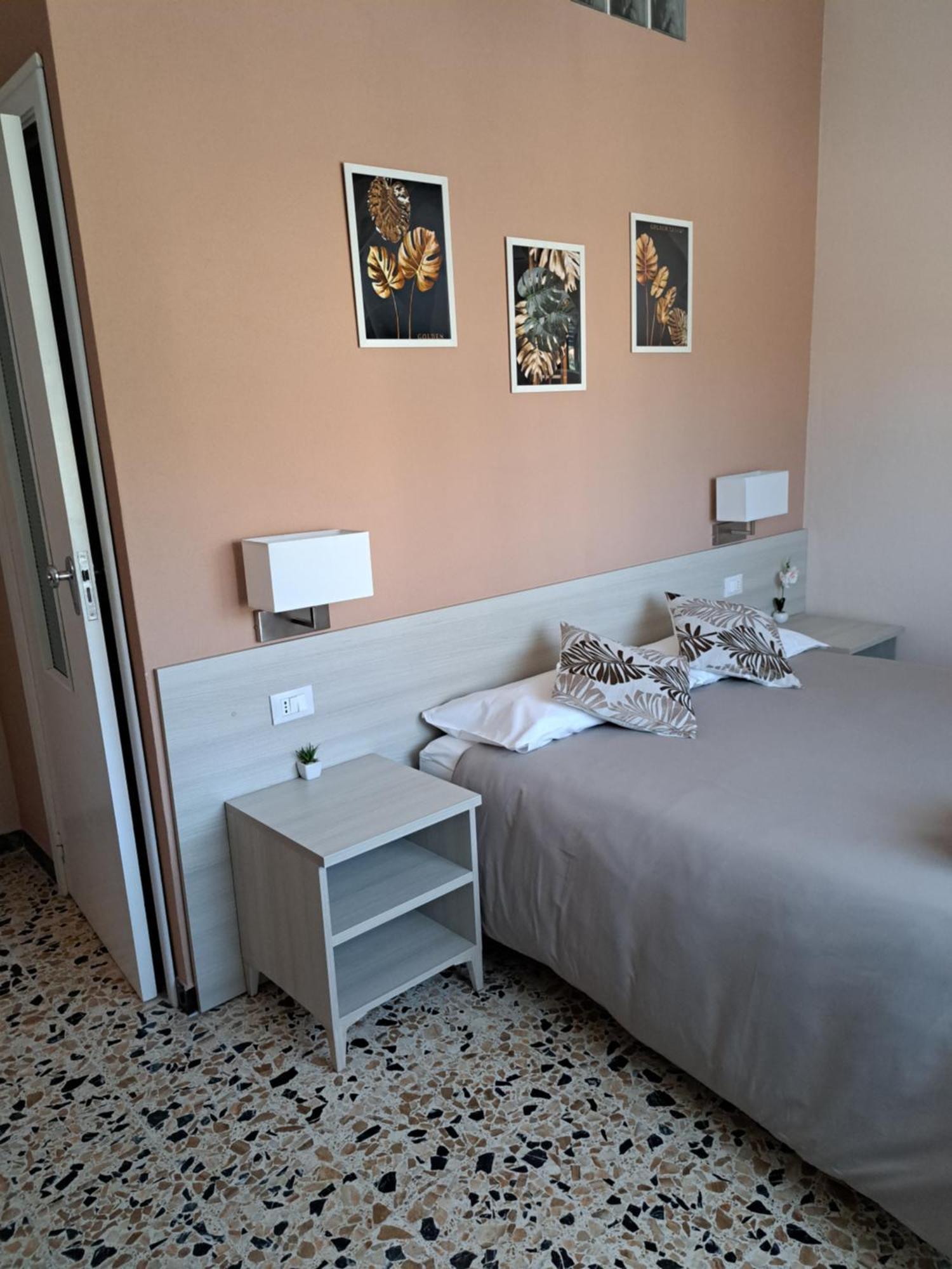 La Terrazza Del Sole Guest House Bosa Dış mekan fotoğraf
